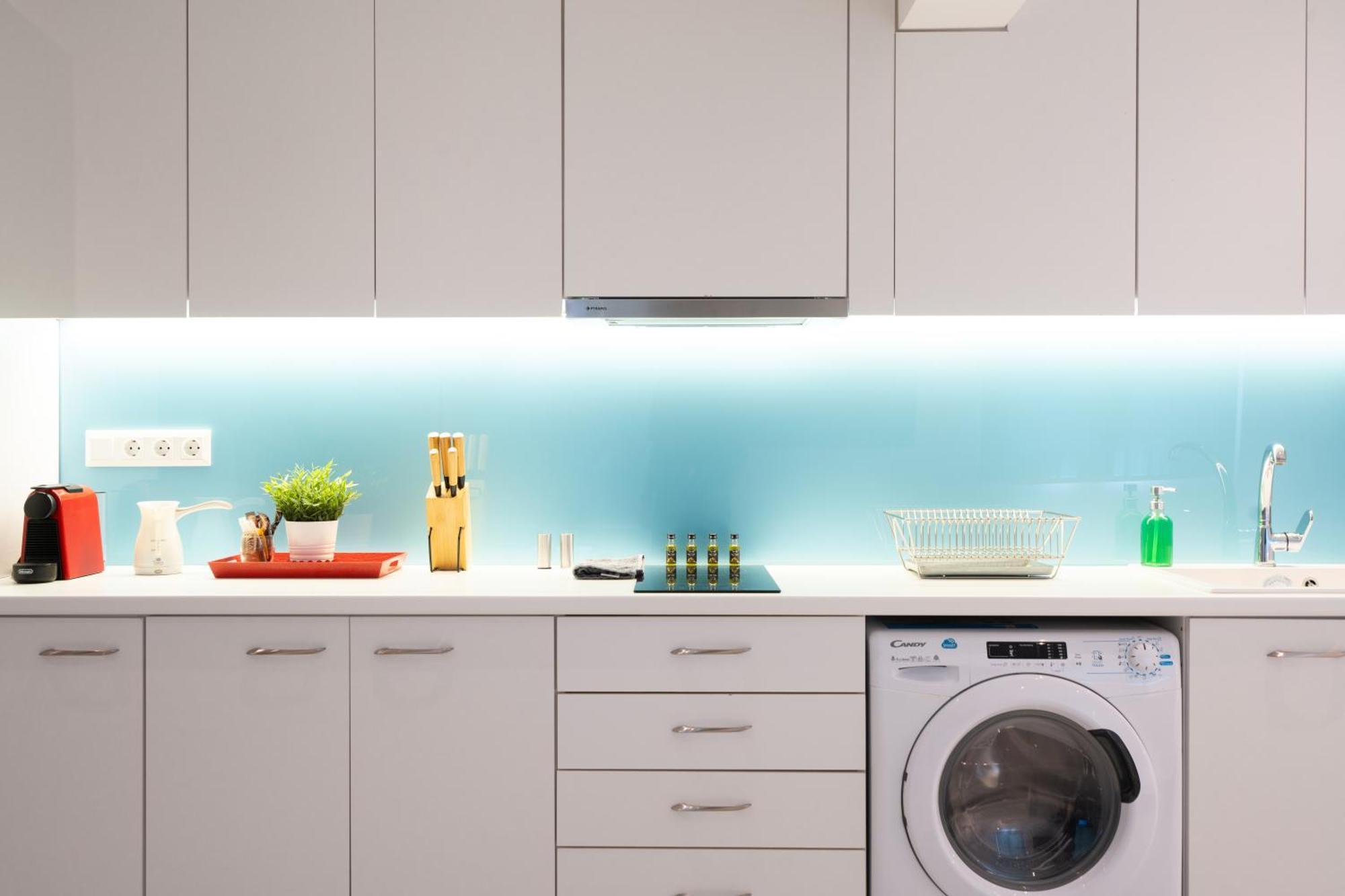 Cute And Convenient Studio In Athens Center ภายนอก รูปภาพ