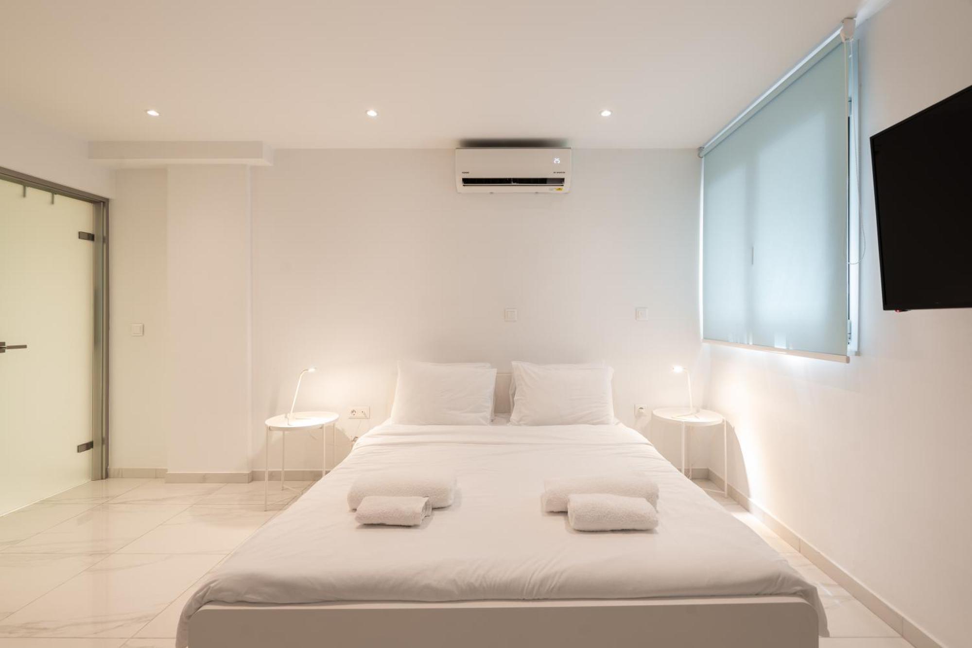 Cute And Convenient Studio In Athens Center ภายนอก รูปภาพ